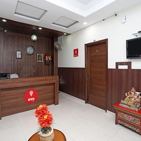 Oyo 680 Hotel Ranjana Heritage Lakhnau Kültér fotó