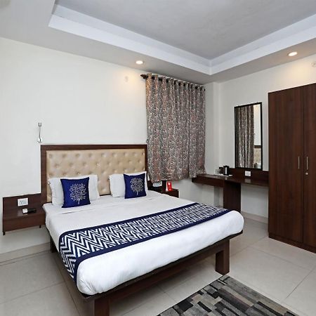 Oyo 680 Hotel Ranjana Heritage Lakhnau Kültér fotó
