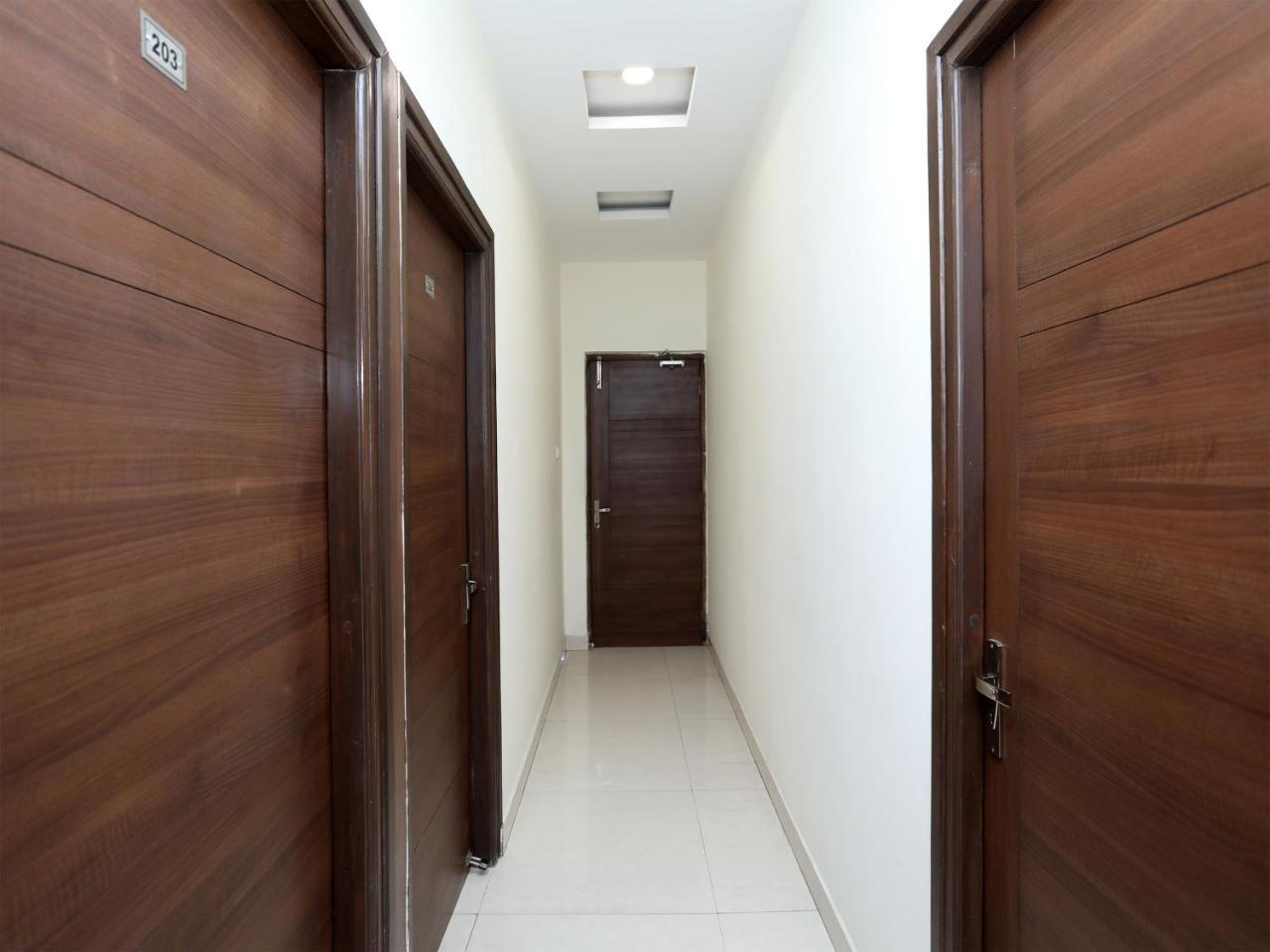 Oyo 680 Hotel Ranjana Heritage Lakhnau Kültér fotó