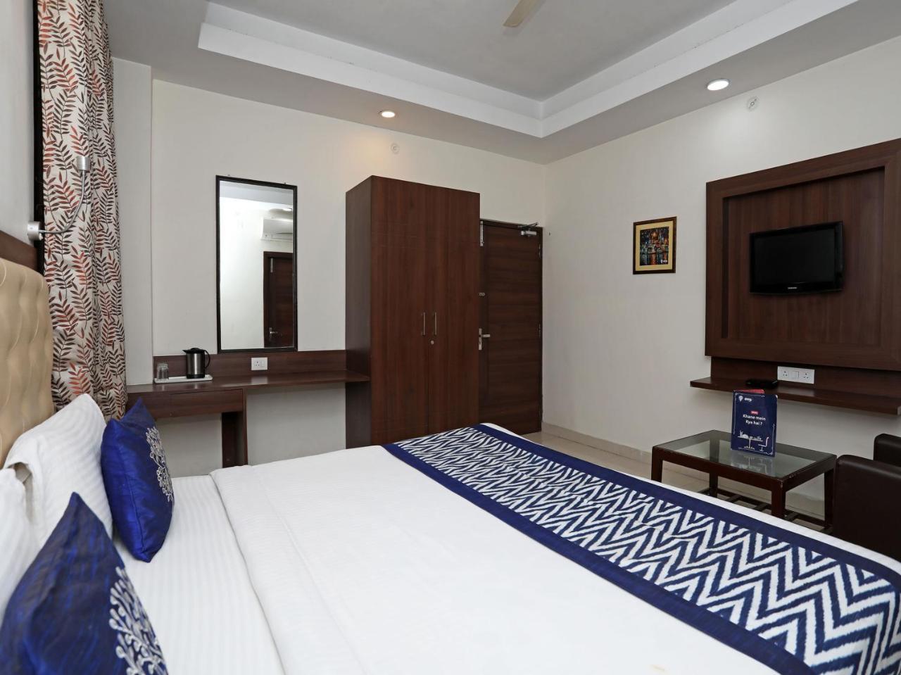 Oyo 680 Hotel Ranjana Heritage Lakhnau Kültér fotó