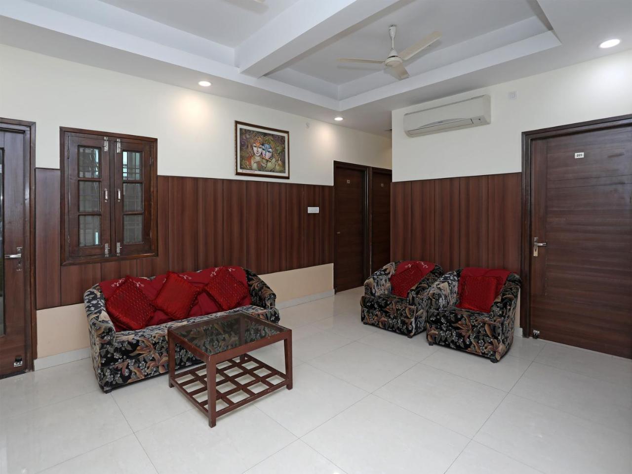 Oyo 680 Hotel Ranjana Heritage Lakhnau Kültér fotó