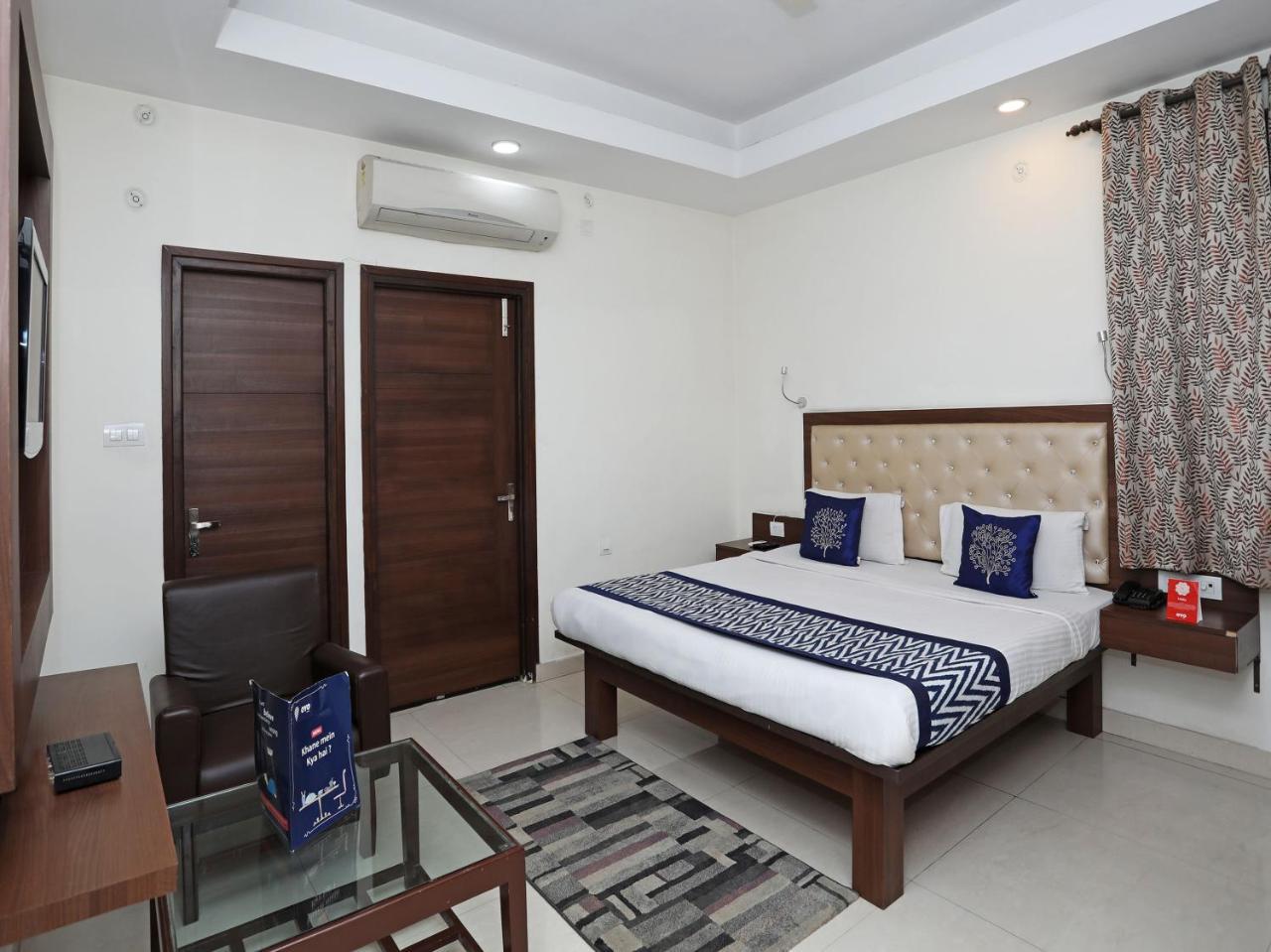 Oyo 680 Hotel Ranjana Heritage Lakhnau Kültér fotó